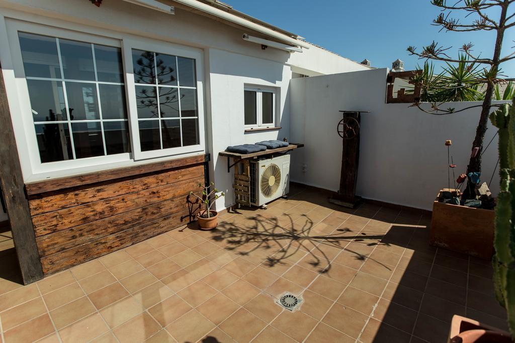 טורמולינוס Deluxe Sea View Apartments מראה חיצוני תמונה