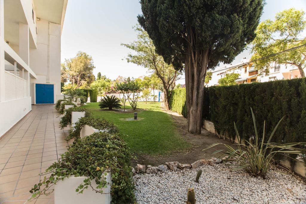טורמולינוס Deluxe Sea View Apartments מראה חיצוני תמונה
