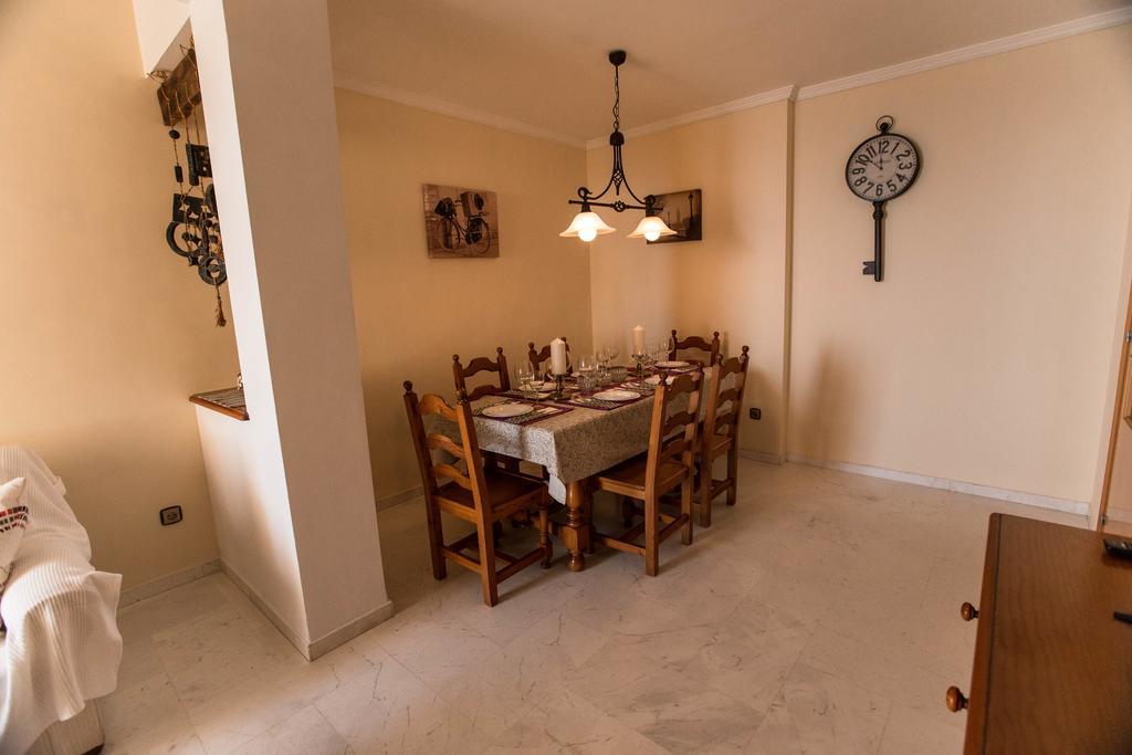 טורמולינוס Deluxe Sea View Apartments מראה חיצוני תמונה