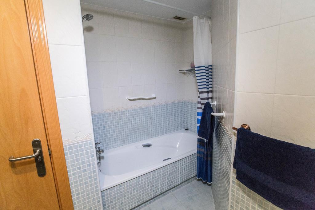 טורמולינוס Deluxe Sea View Apartments מראה חיצוני תמונה