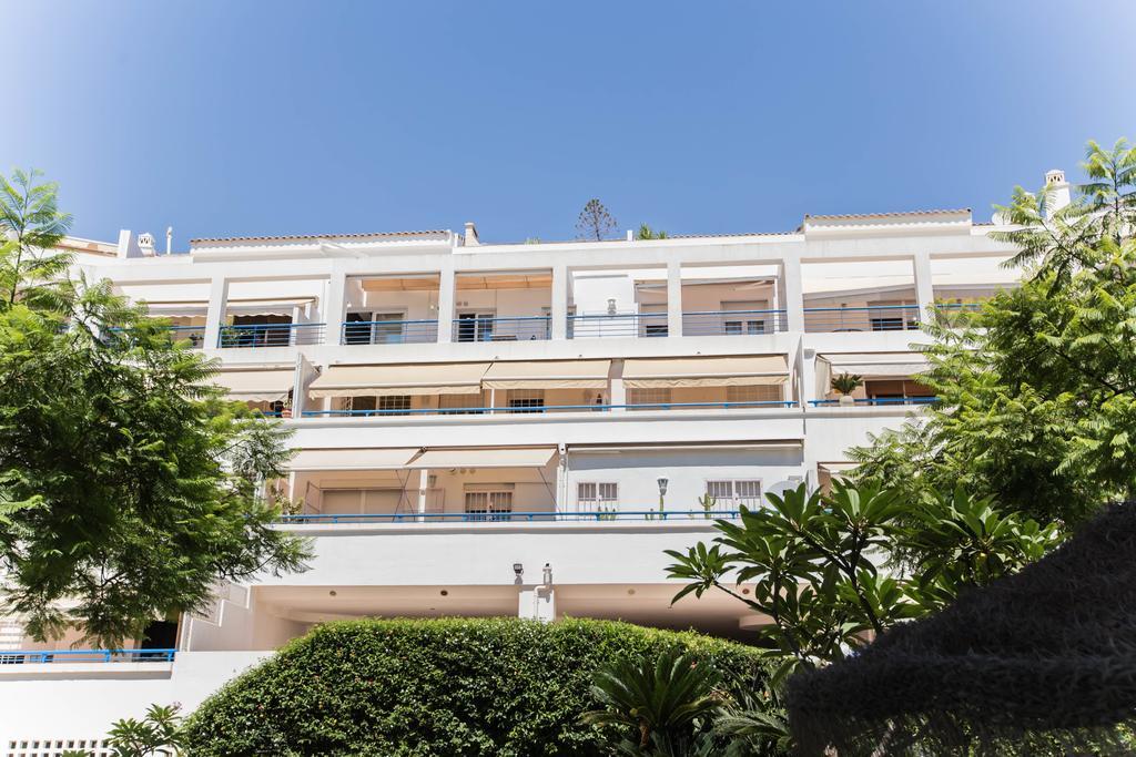 טורמולינוס Deluxe Sea View Apartments מראה חיצוני תמונה