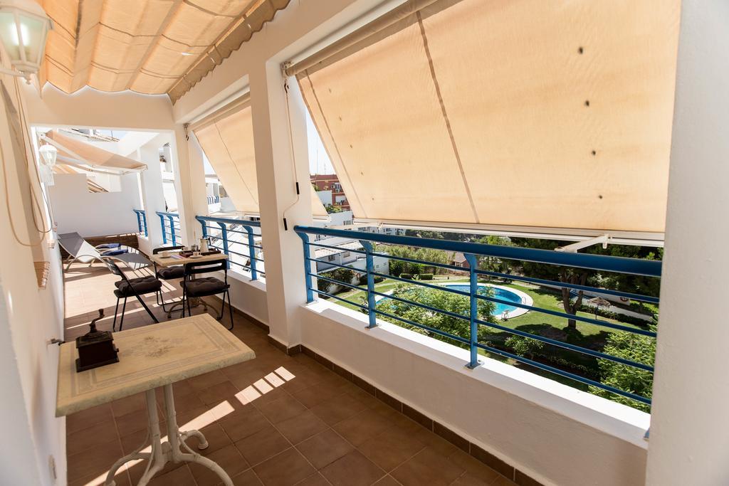 טורמולינוס Deluxe Sea View Apartments מראה חיצוני תמונה