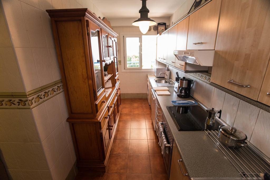 טורמולינוס Deluxe Sea View Apartments מראה חיצוני תמונה