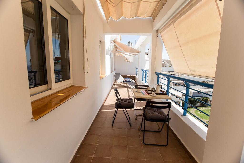 טורמולינוס Deluxe Sea View Apartments מראה חיצוני תמונה