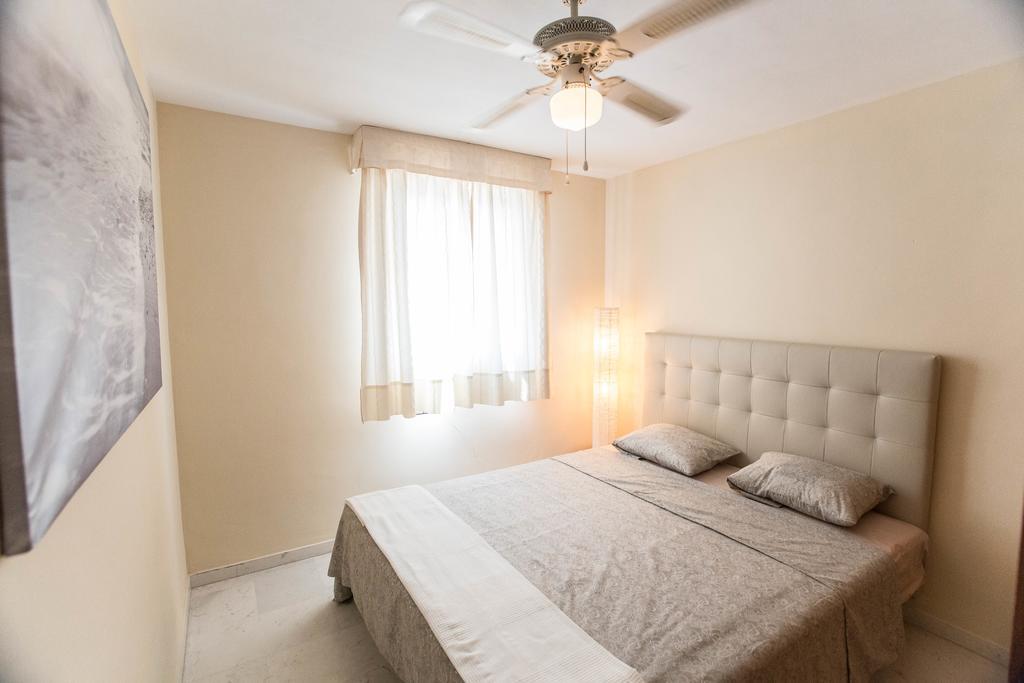 טורמולינוס Deluxe Sea View Apartments מראה חיצוני תמונה