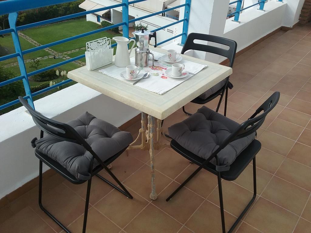 טורמולינוס Deluxe Sea View Apartments מראה חיצוני תמונה