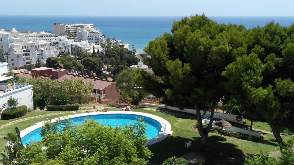 טורמולינוס Deluxe Sea View Apartments מראה חיצוני תמונה